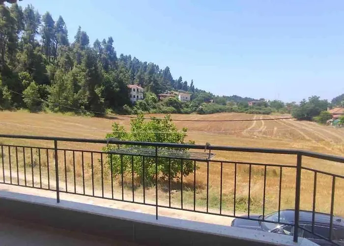 ομορφη εξοχικη κατοικια Фурка